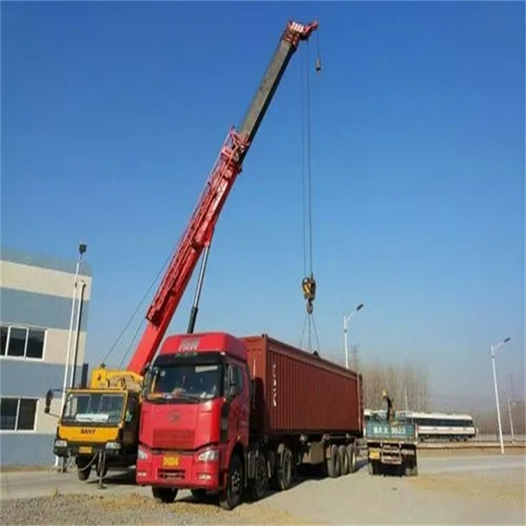 东至县路灯高空安装如何选吊车？租赁费用、施工流程及安全规范全解析